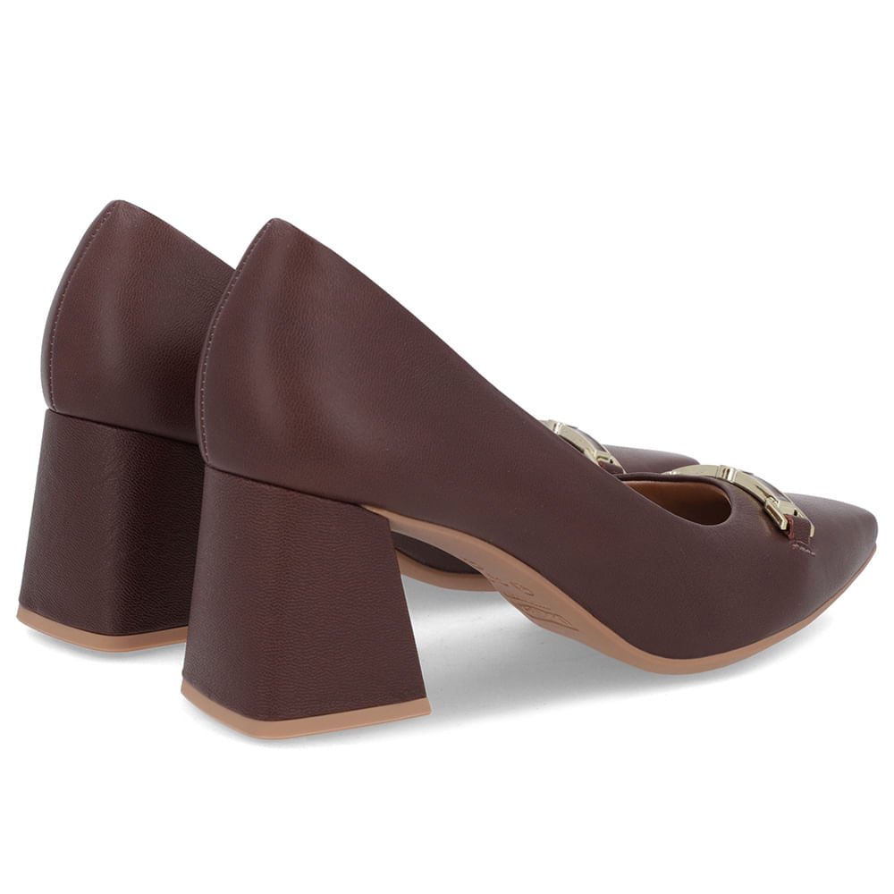 Scarpin Marrom Pinhão Couro Bico Fino Detalhe Geométrico Marrom 3