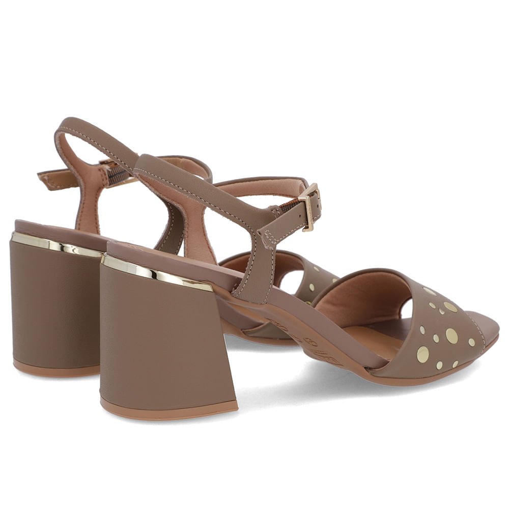 Sandália Bico Quadrado Couro Marrom Tachas Marrom 3