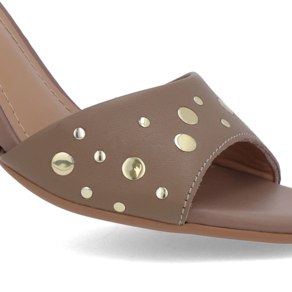 Sandália Bico Quadrado Couro Marrom Tachas Marrom 4