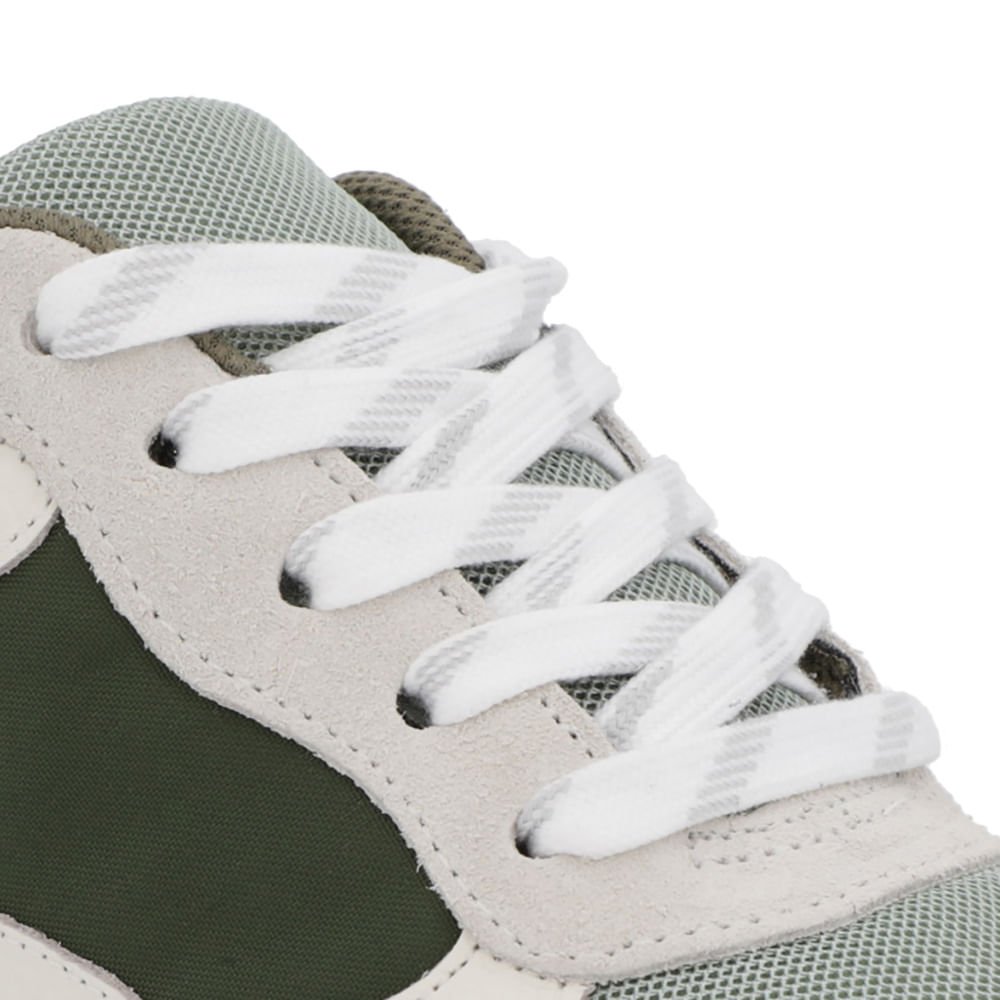 Tênis Verde Couro Cadarço Verde 4