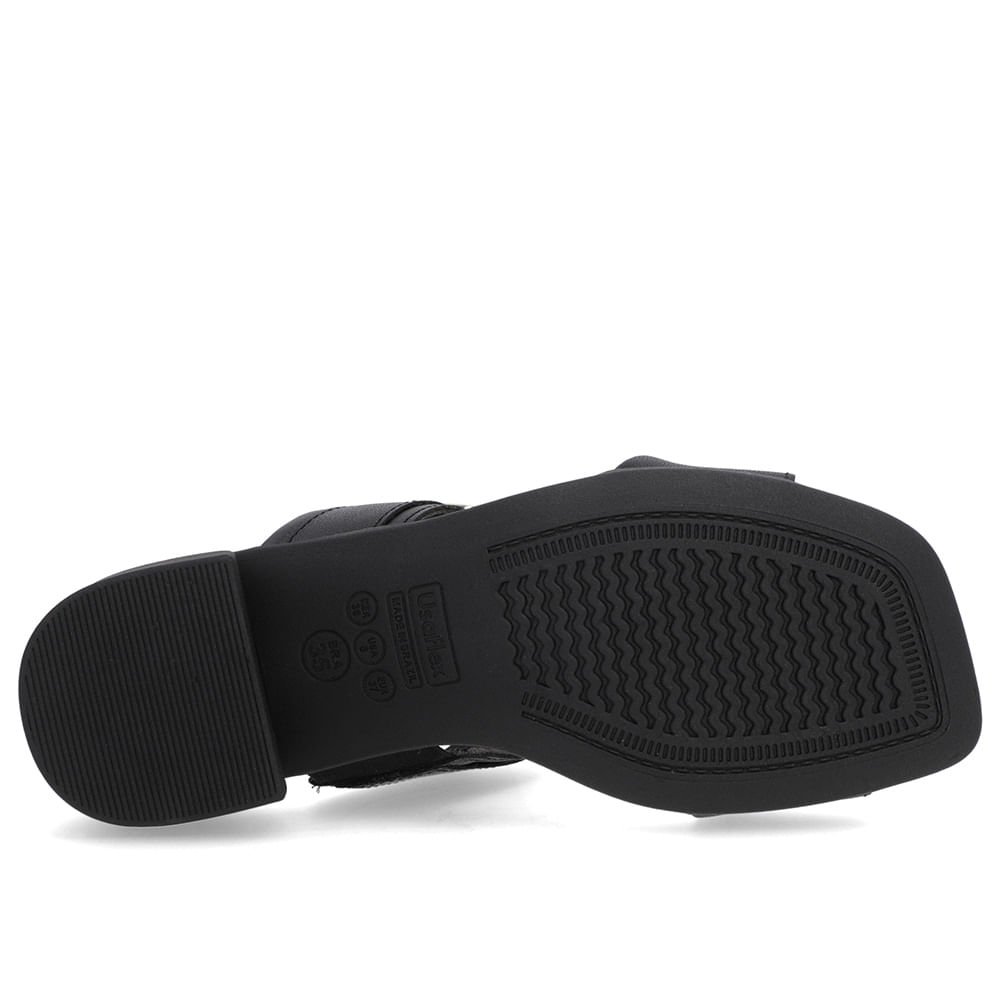 Tamanco Salto Bloco Couro Preto Fivela Preto 5