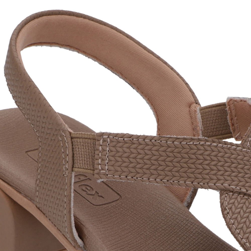 Sandália Bico Quadrado Couro Marrom Textura Marrom 4