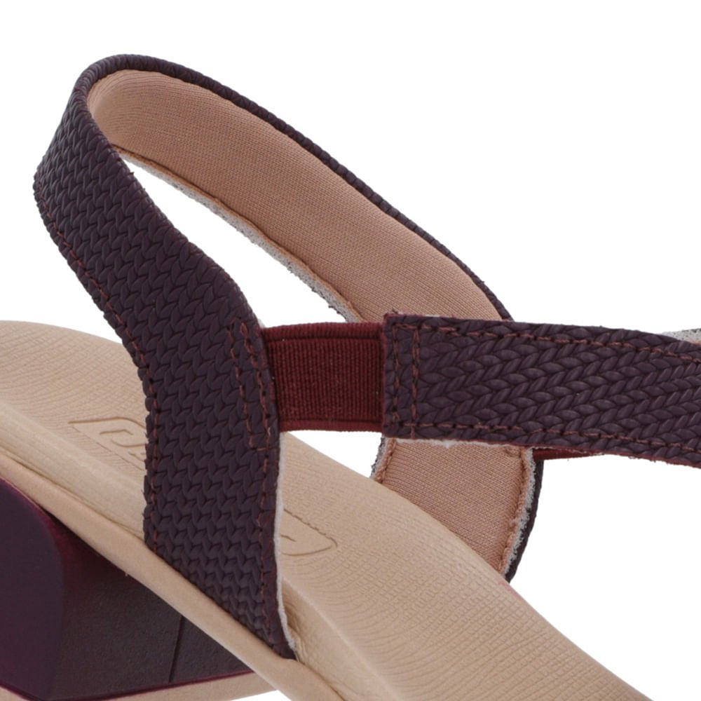 Sandália Bico Quadrado Couro Roxa Textura Roxo 4