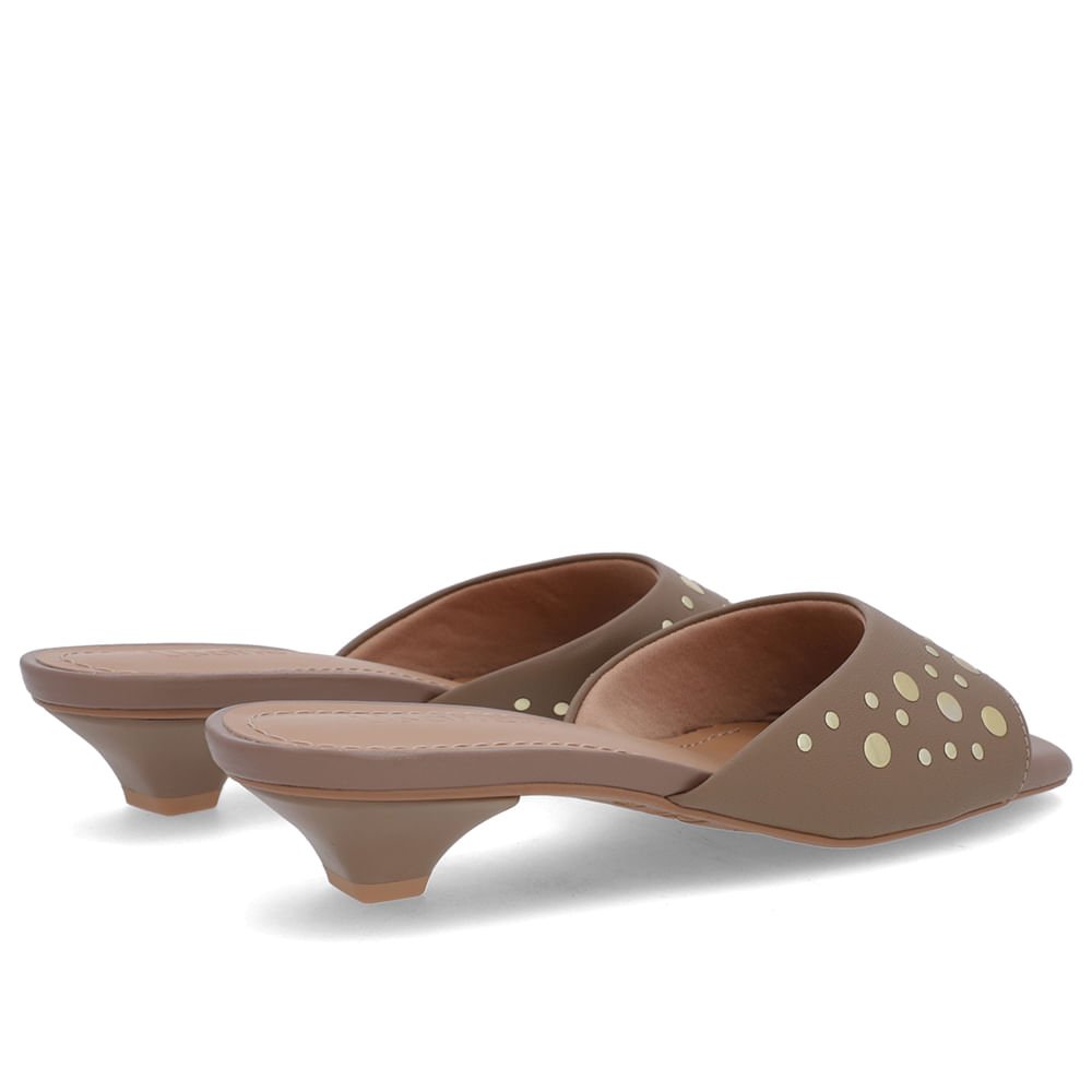 Tamanco Marrom Couro Tachas Marrom 3