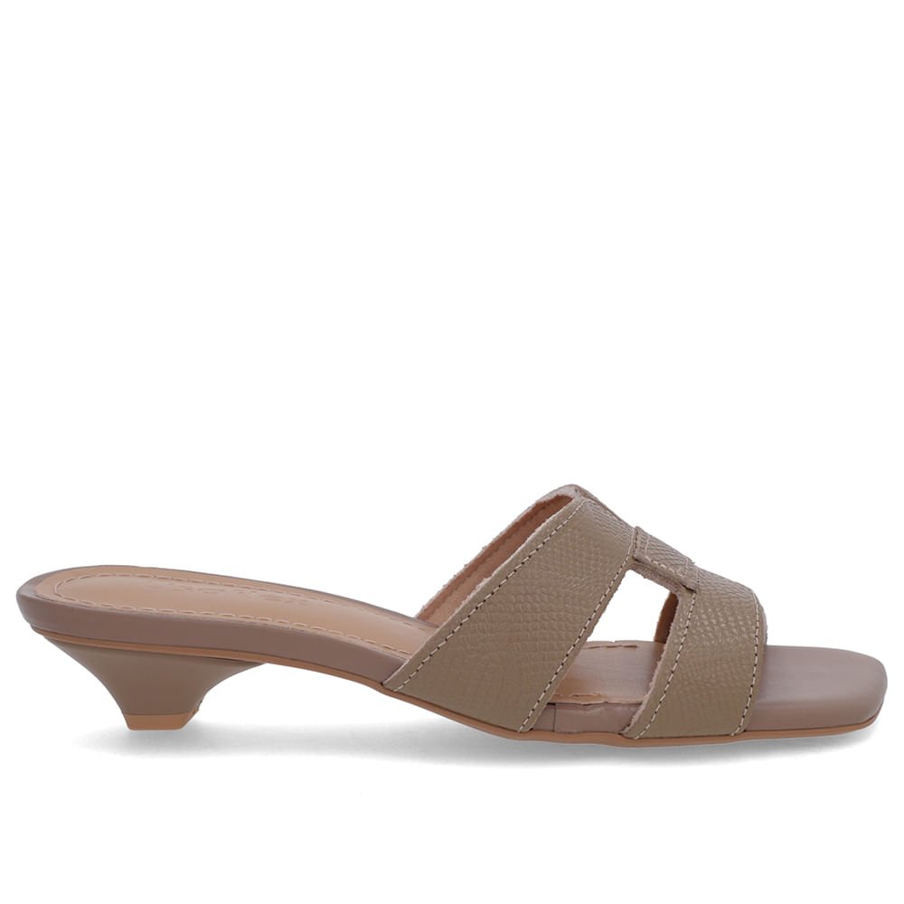 Tamanco Marrom Couro Textura