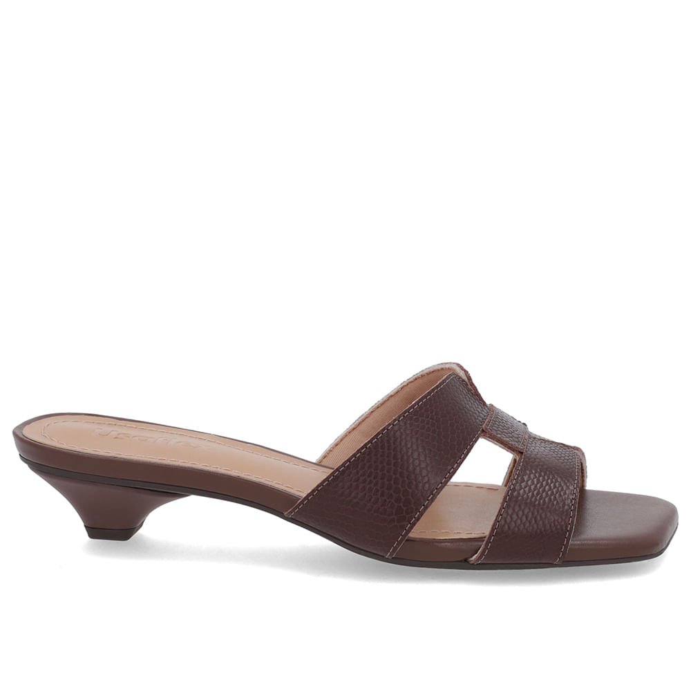 Tamanco Marrom Pinhão Couro Textura