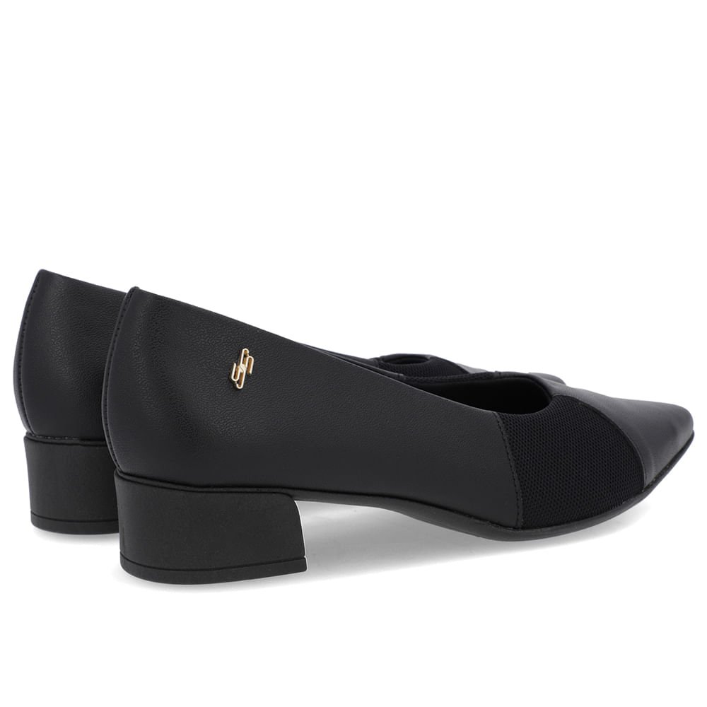 Scarpin Preto Couro Bico Fino Lateral Tecido Preto 3