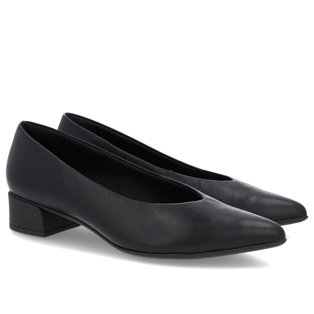 Scarpin Preto Couro Bico Fino Preto 2