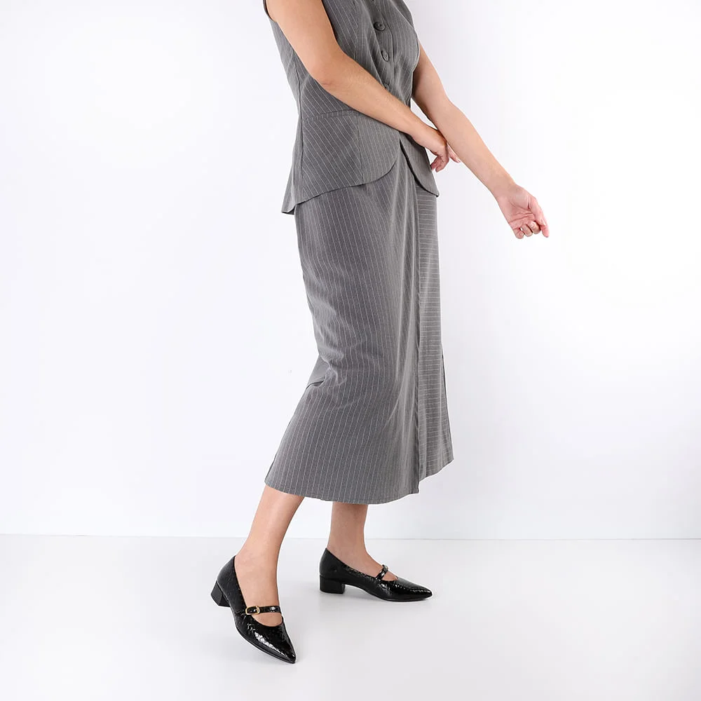 Scarpin Preto Couro Croco Bico Fino Tira Preto 4