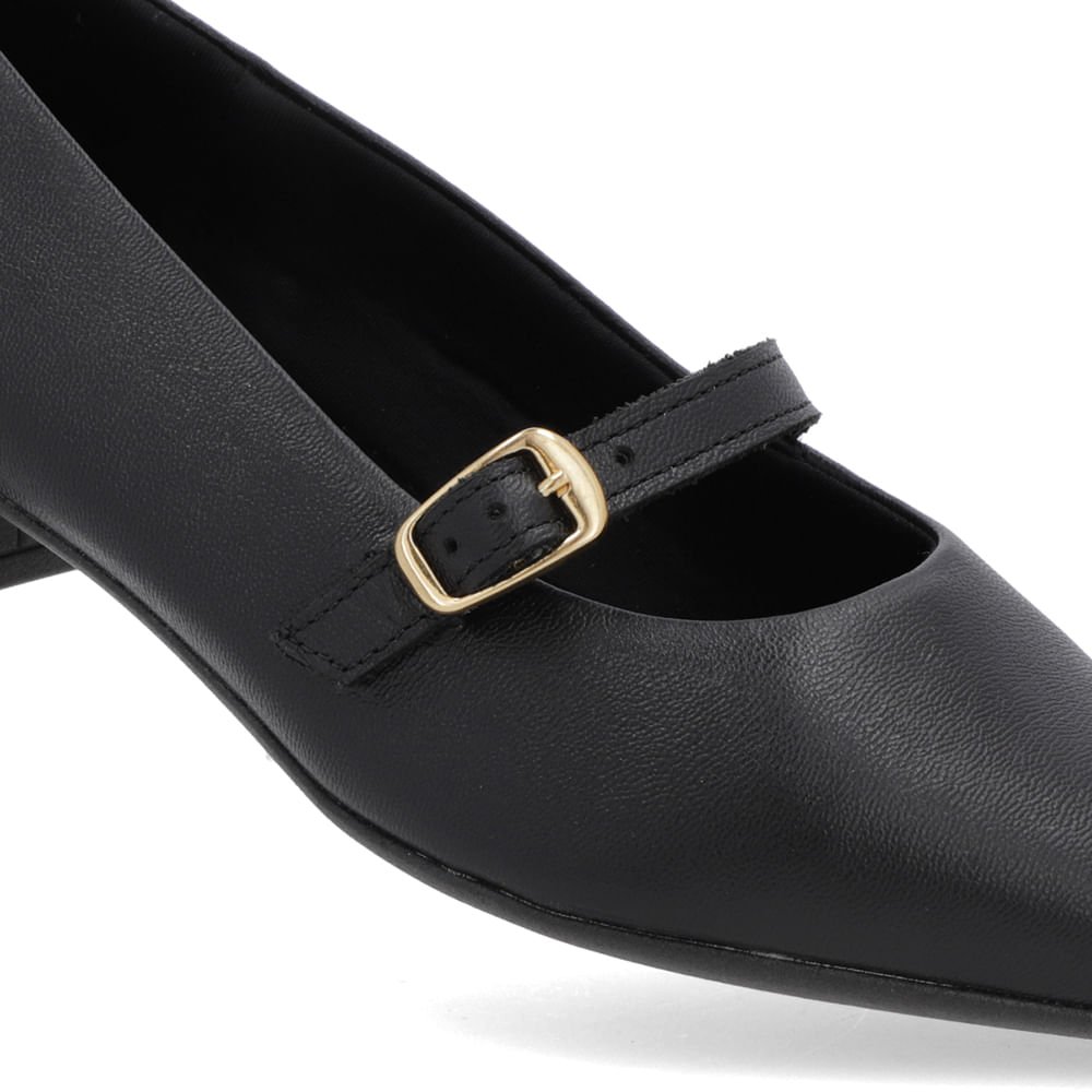 Scarpin Preto Couro Bico Fino Tira Preto 4