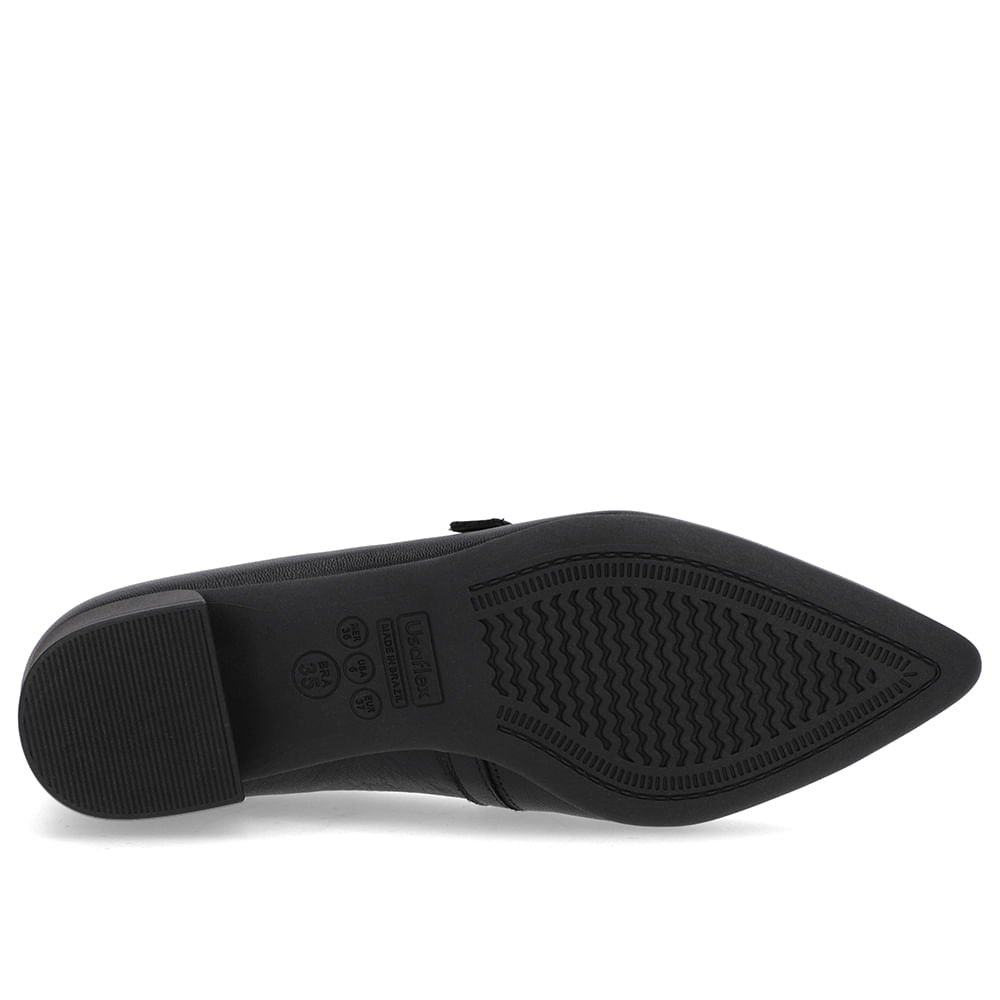 Scarpin Preto Couro Bico Fino Tira Preto 5