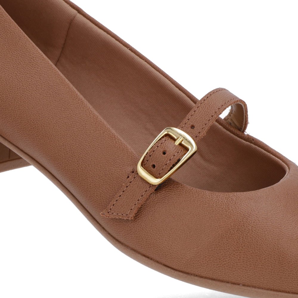 Scarpin Marrom Caramelo Couro Bico Fino Tira Marrom 4