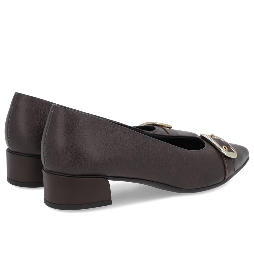 Scarpin Marrom Ganache Couro Bico Fino Fivela Marrom 3