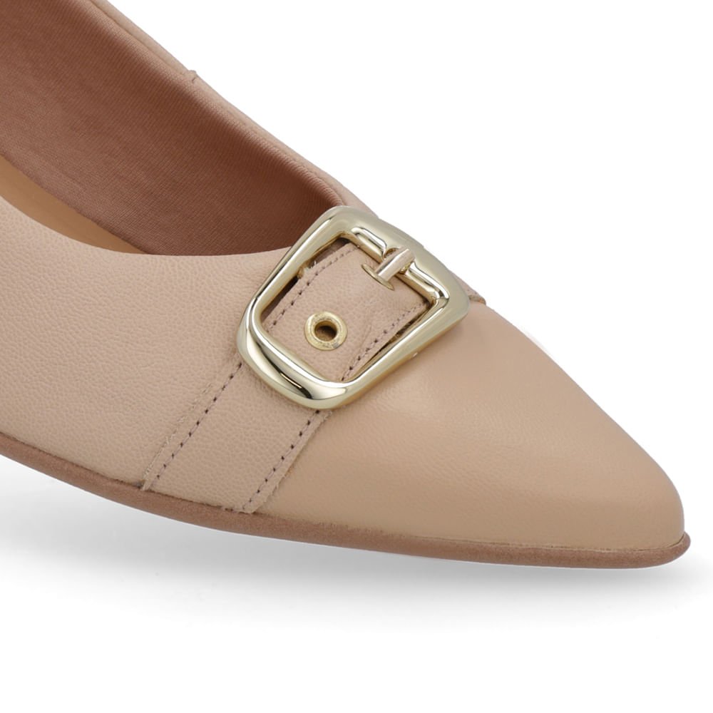 Scarpin Bege Couro Bico Fino Fivela Bege 4