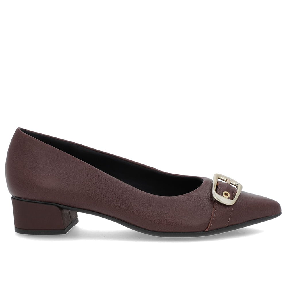 Scarpin Marrom Pinhão Couro Bico Fino Fivela