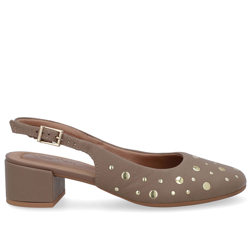 Slingback Marrom Bico Redondo Couro Laser Tachas