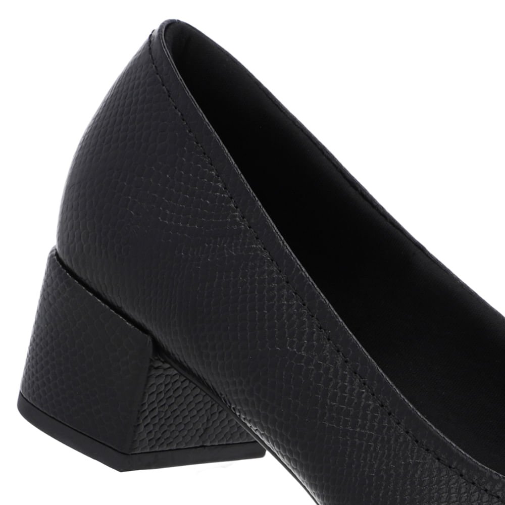 Scarpin Preto Couro Bico Redondo Básico Preto 4