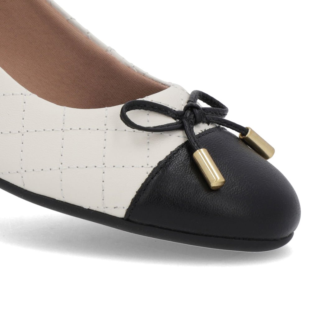 Scarpin Branco Marfim Couro Matelassê Branco 4