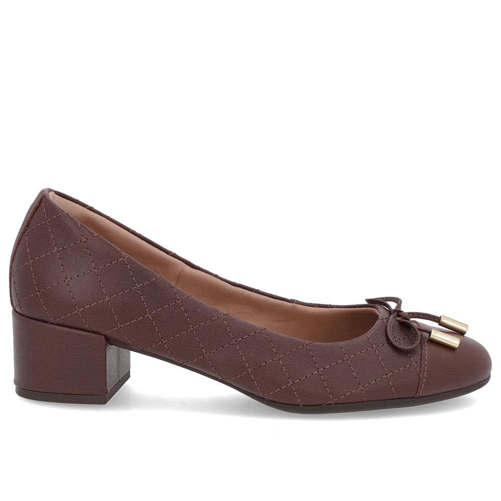 Scarpin Marrom Pinhão Couro Matelassê
