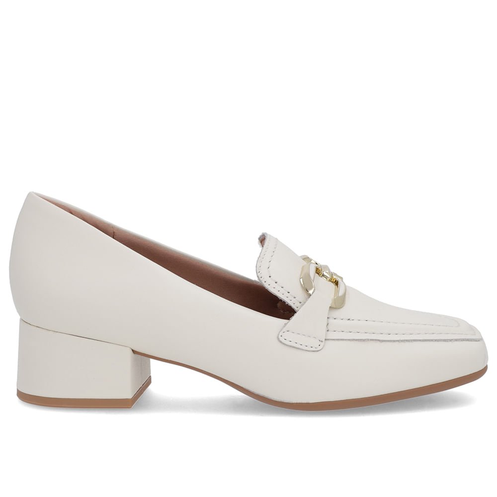 Loafer Branco Marfim Couro Bico Quadrado