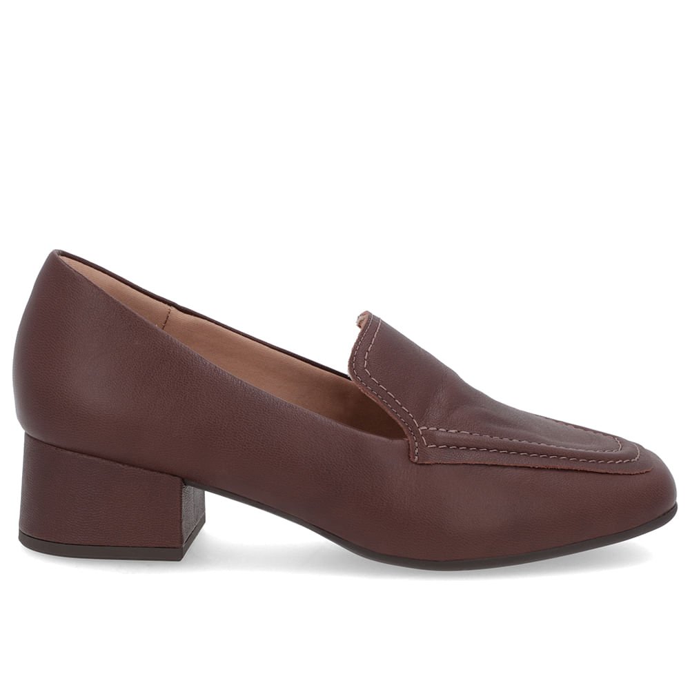 Loafer Marrom Pinhão Couro Bico Quadrado Clássico