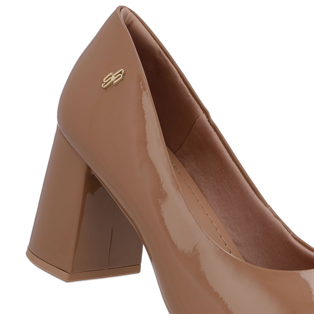 Scarpin Marrom Verniz Liso Marrom 4