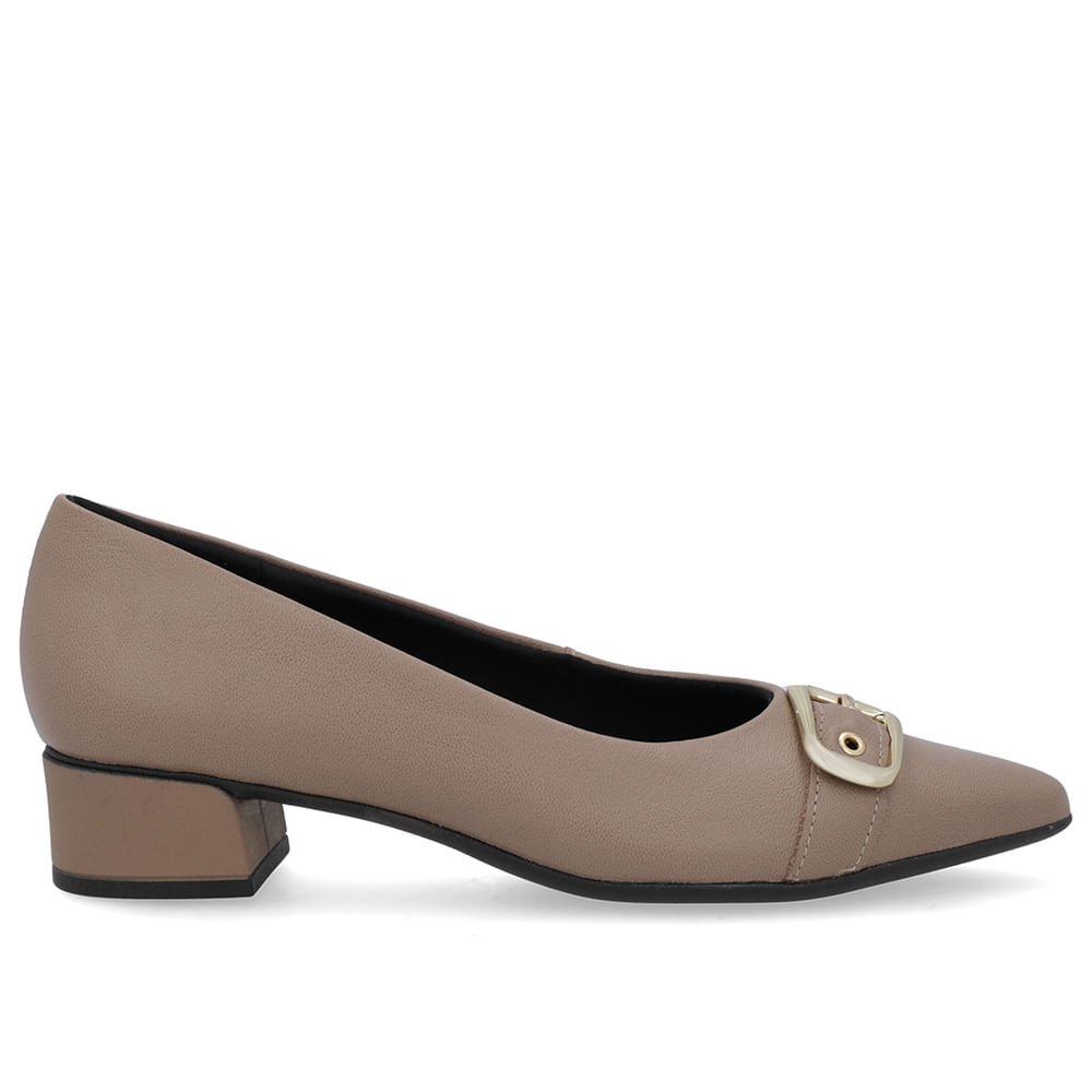 Scarpin Marrom Fendi Couro Bico Fino Fivela