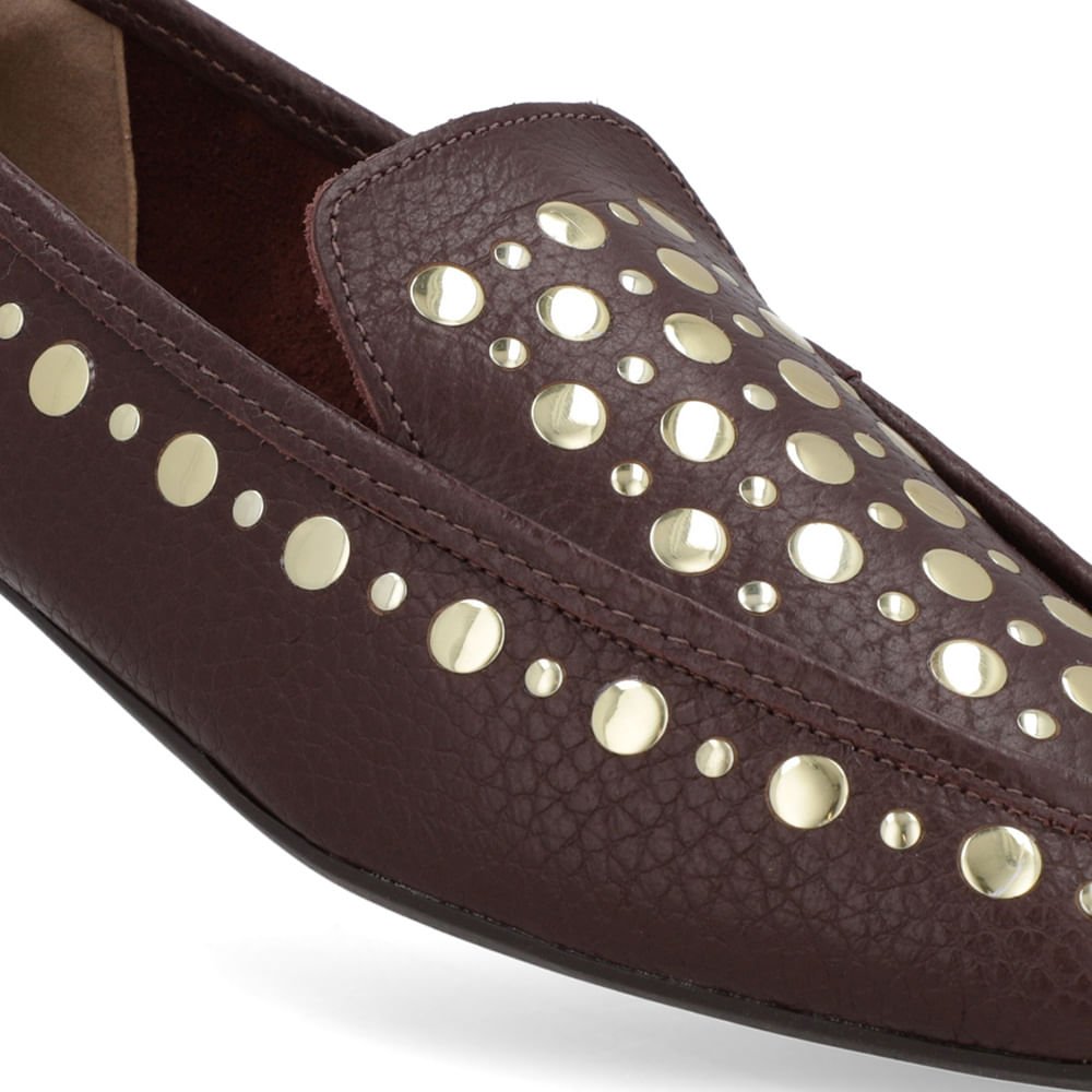 Loafer Marrom Pinhão Couro Tachas Marrom 4