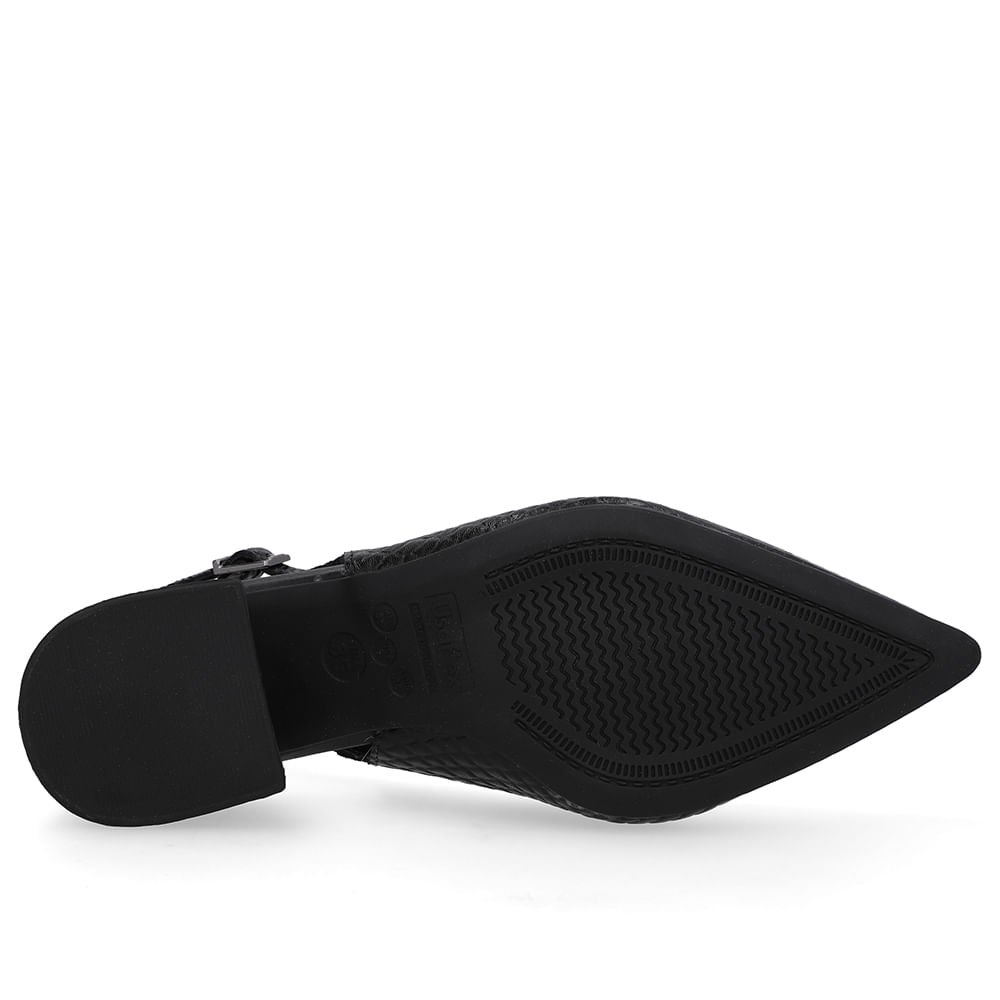 Slingback Preto Textura Bico Fino Couro Detalhe Fivela Preto 5