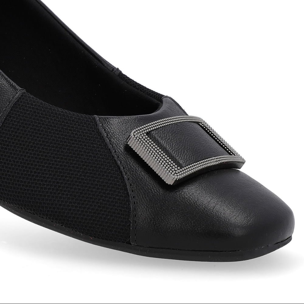 Scarpin Preto Salto Bloco Couro Lateral Tecido Preto 4