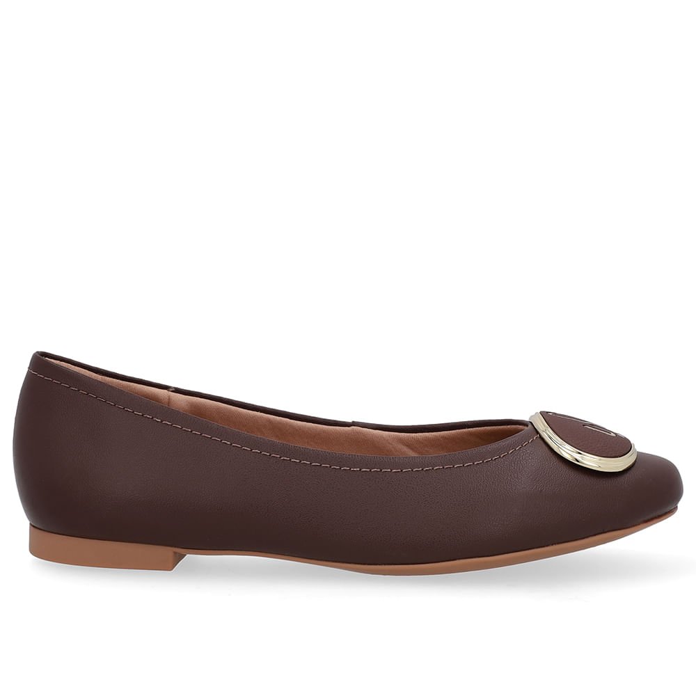 Sapatilha Couro Marrom Bico Redondo Enfeite