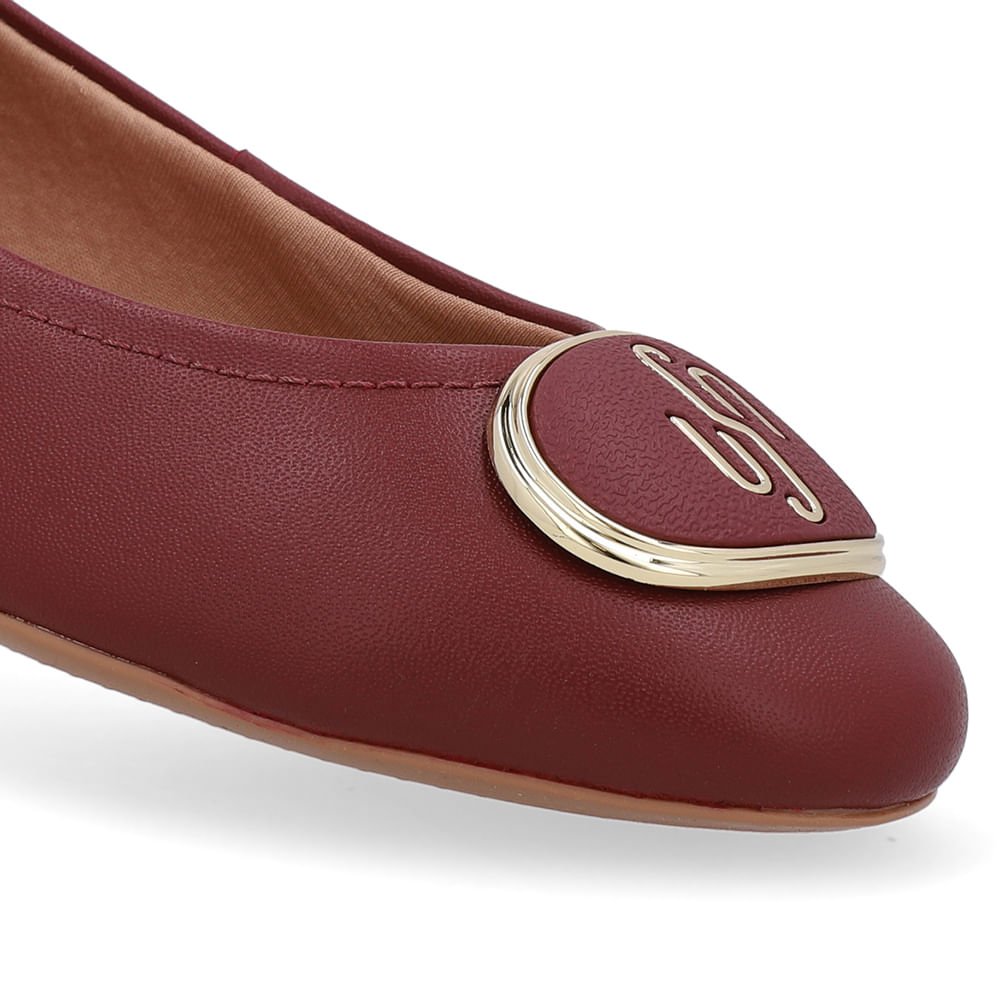 Sapatilha Couro Vermelha Bico Redondo Enfeite Vinho 4