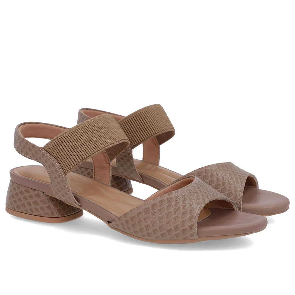 Sandália Básica Couro Marrom Detalhe Elástico Bege 2