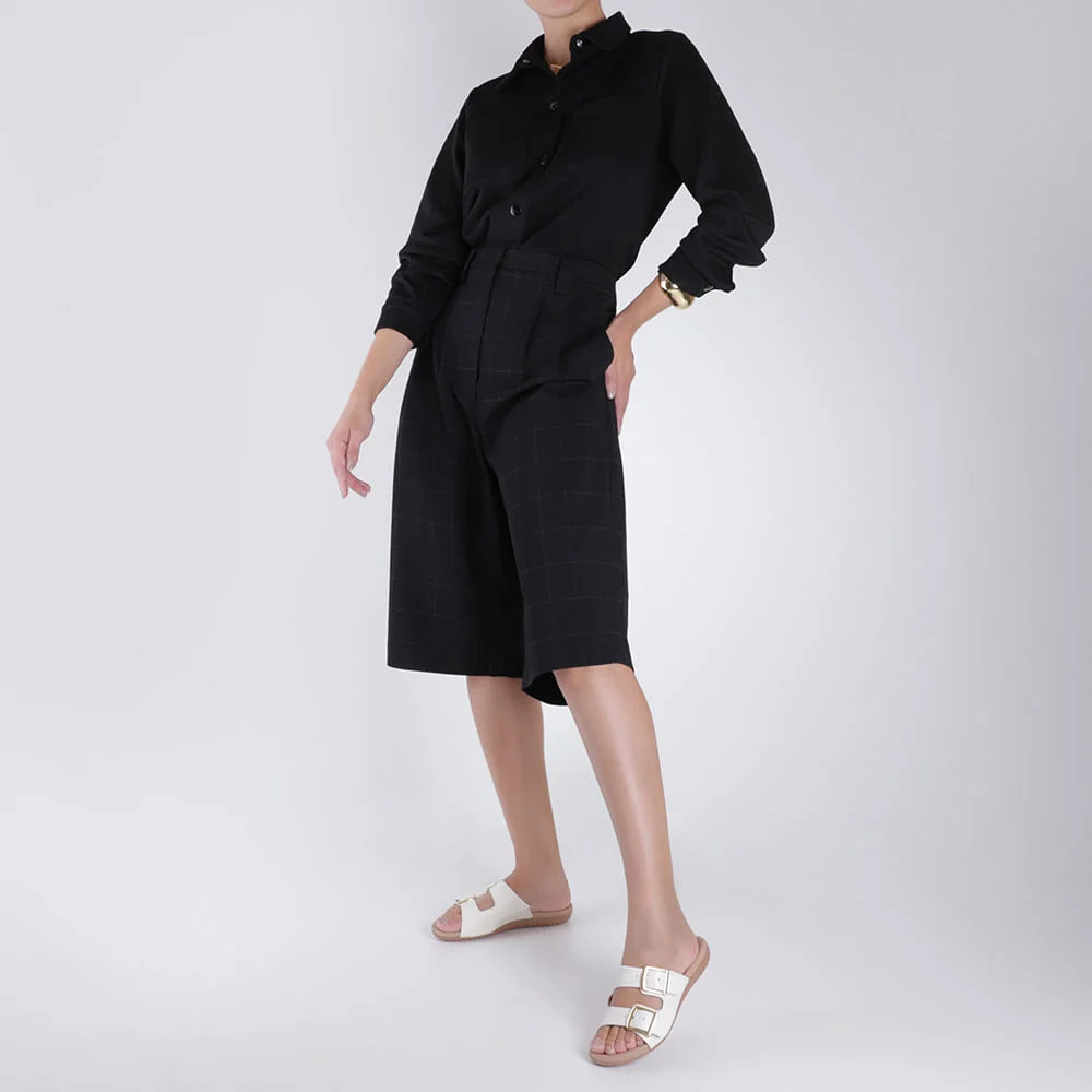 Tamanco Slide Branco Marfim Couro Detalhe Fivela Branco 4