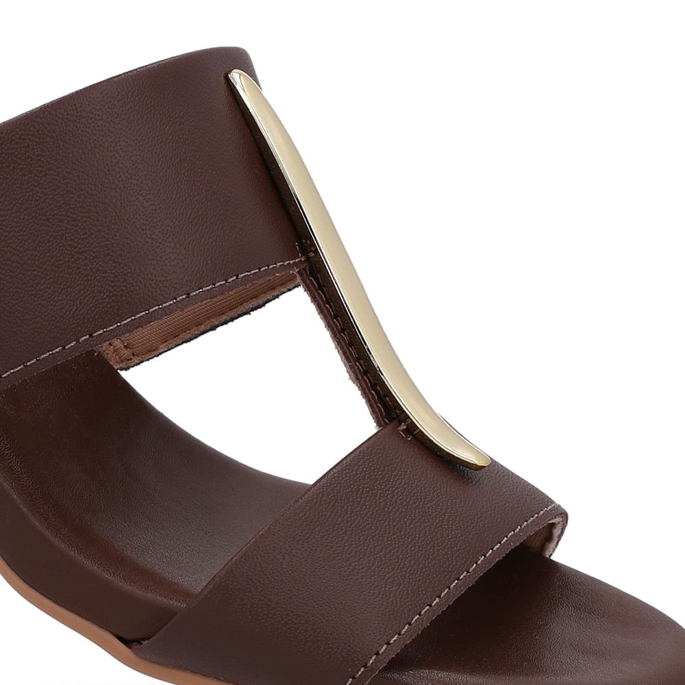 Tamanco Salto Bloco Couro Marrom Enfeite Marrom 4