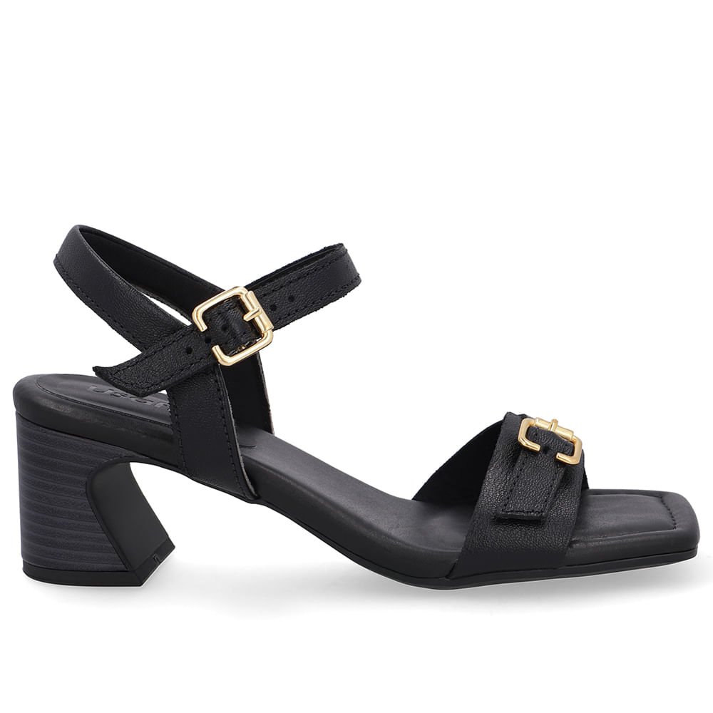 Sandália Couro Preta Detalhe Fivela