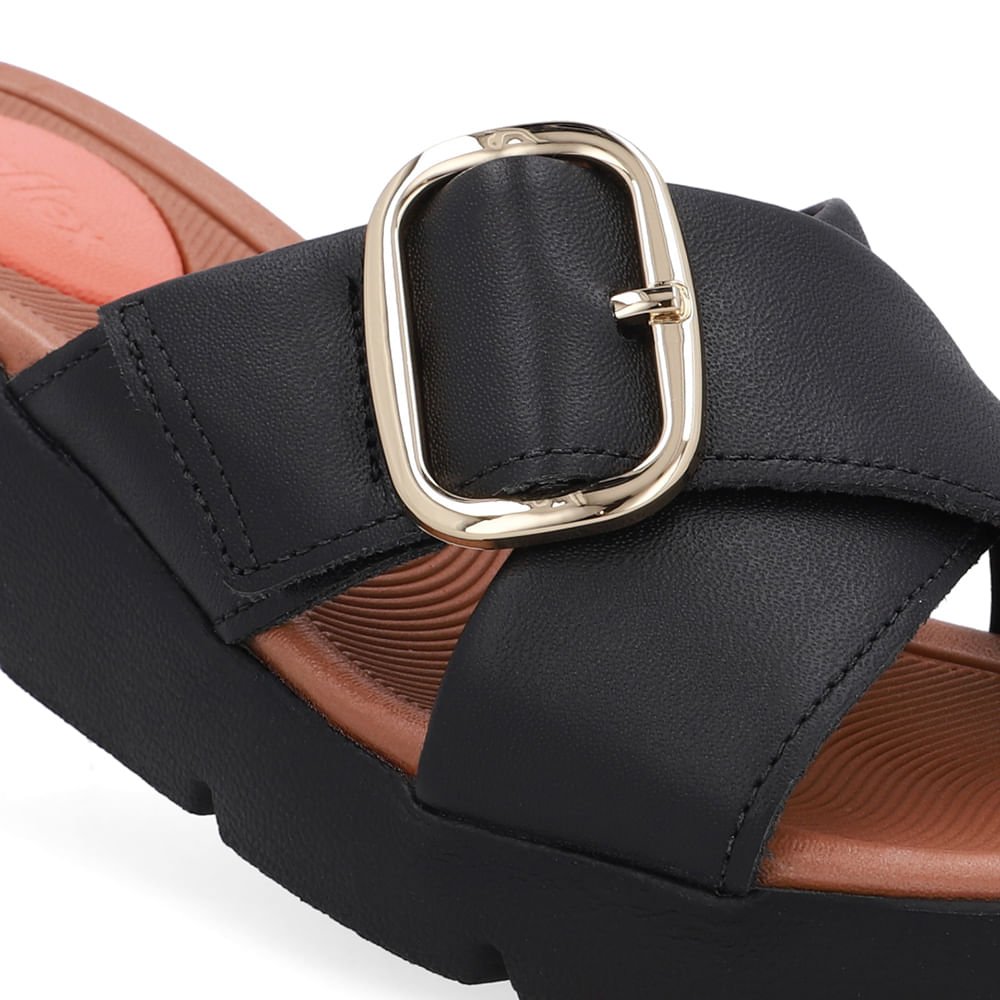 Tamanco Salto Plataforma Couro Preto Fivela Preto 4