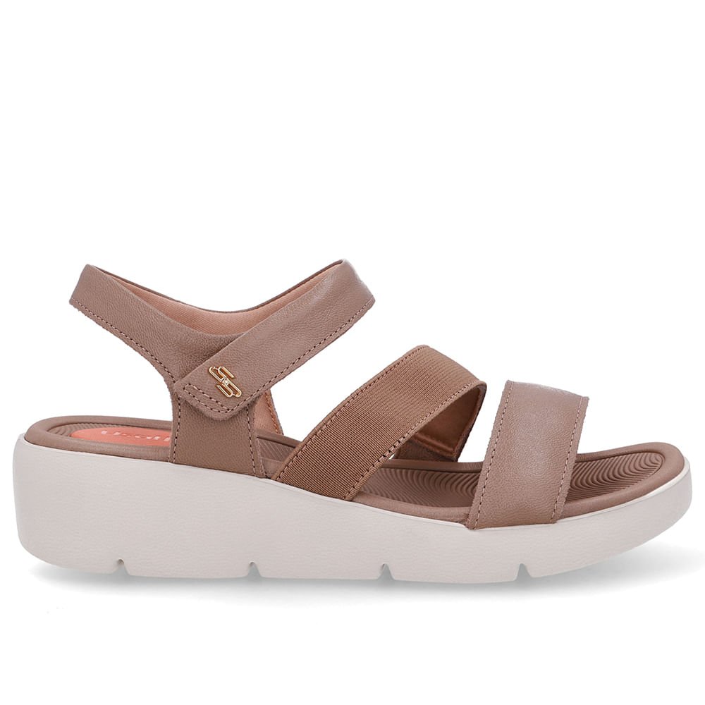 Sandália Tiras Couro Marrom Fecho-Flex