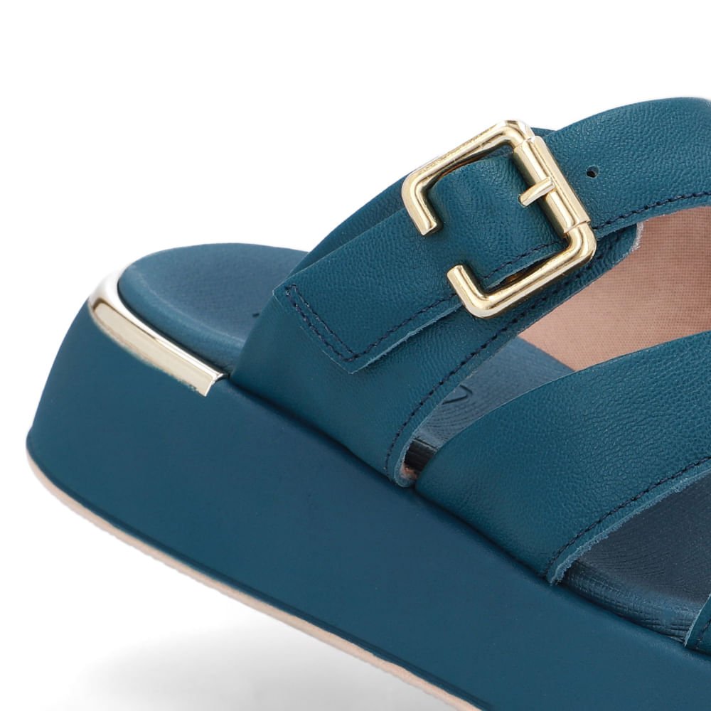 Tamanco Couro Azul Detalhe Fivela Azul 4