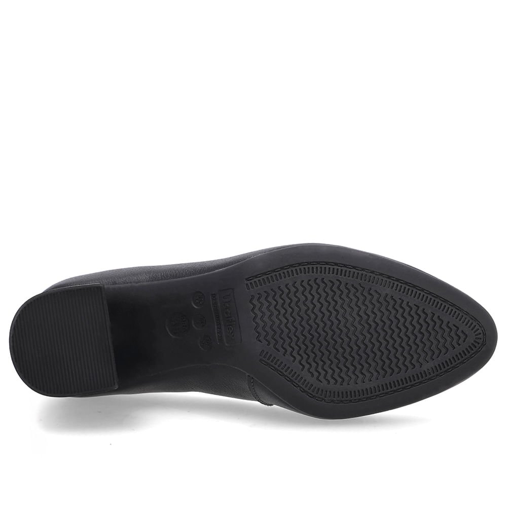 Scarpin Preto Couro Salto Geométrico Preto 5