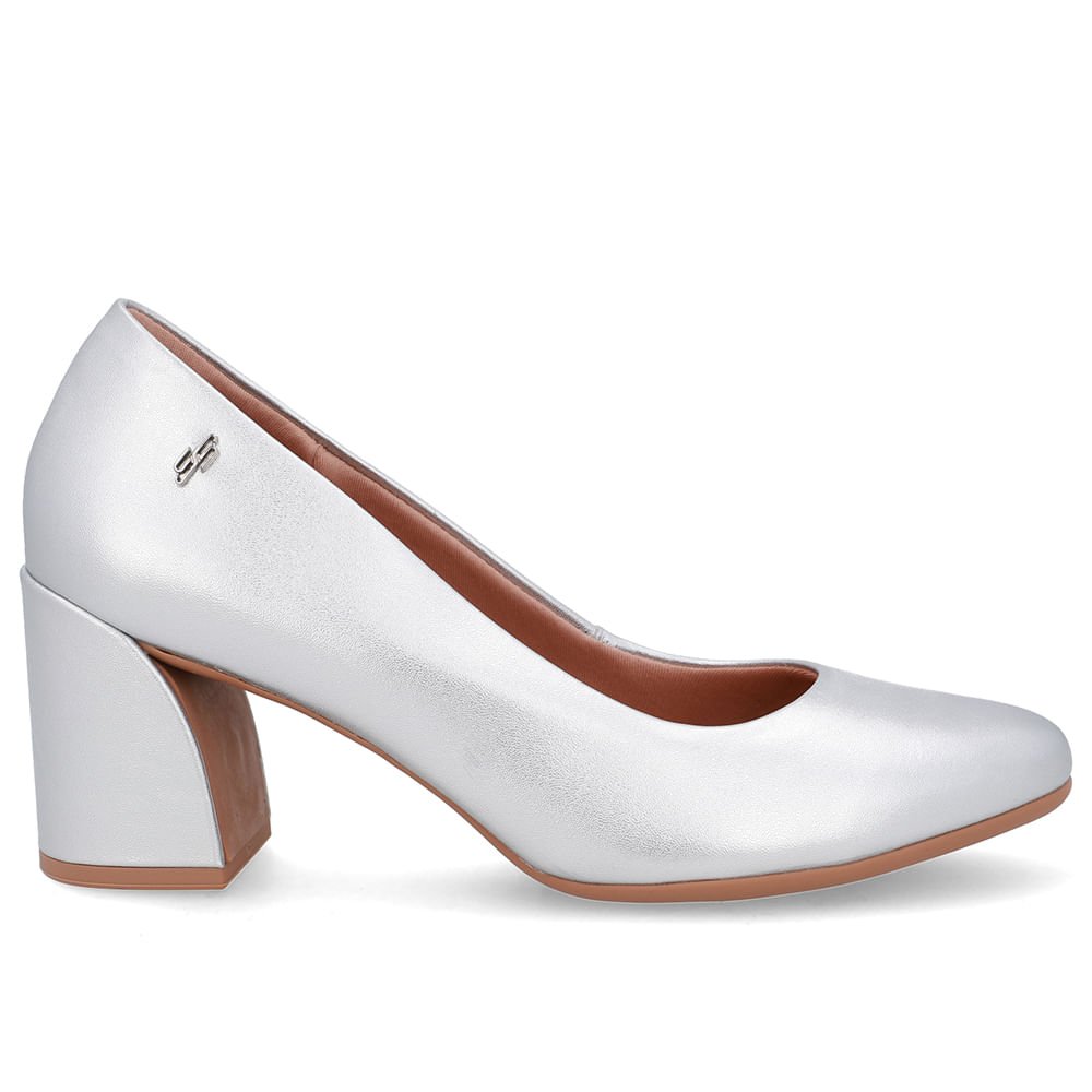 Scarpin Prata Couro Salto Geométrico