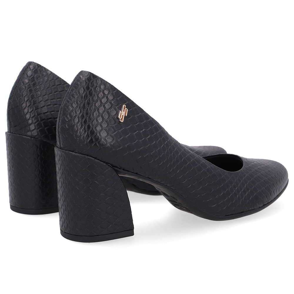 Scarpin Preto Couro Recorte Lateral Preto 3