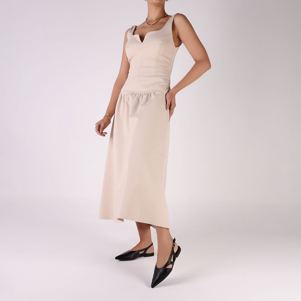 Slingback Preto Couro Bico Fino Recortes Preto 4