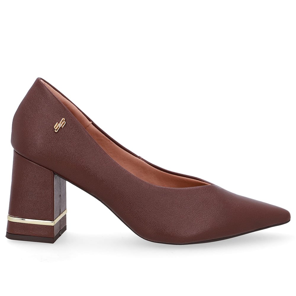Scarpin Bico Fino Couro Marrom Pinhão Detalhe Salto
