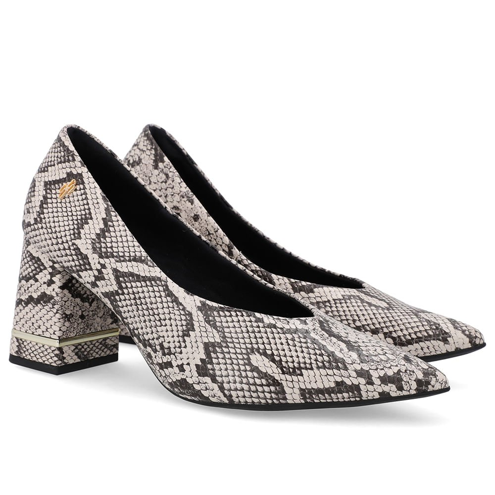 Scarpin Bico Fino Couro Cobra Natural Detalhe Salto Animal Print 2