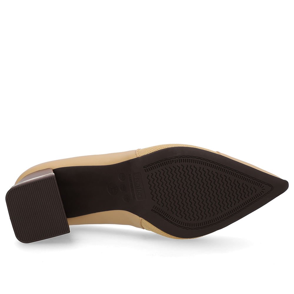 Scarpin Couro Bege Creme Detalhe Salto Creme 5