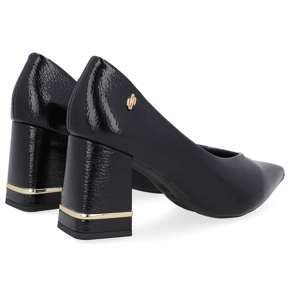 Scarpin Bico Fino Verniz Preto Detalhe Salto Preto 3