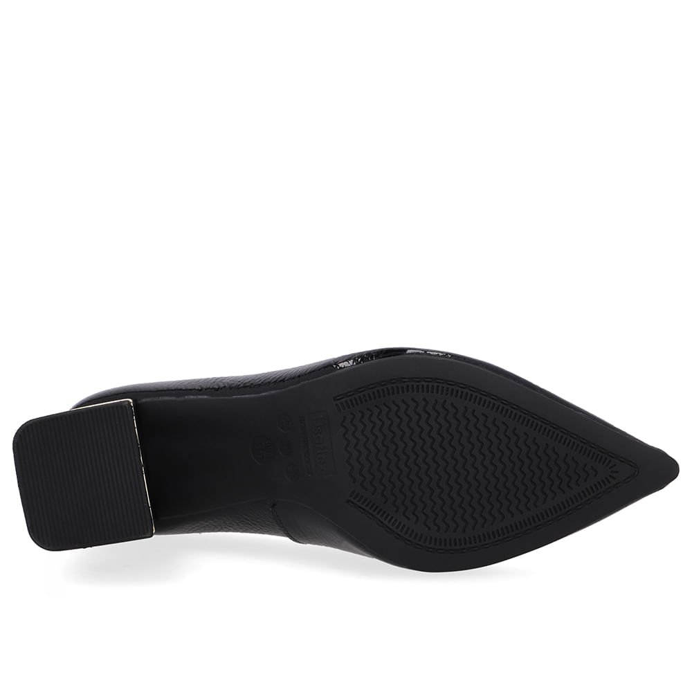 Scarpin Bico Fino Verniz Preto Detalhe Salto Preto 5