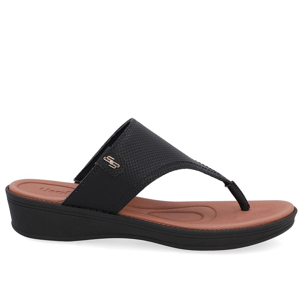 Chinelo Salto Baixo Couro Preto