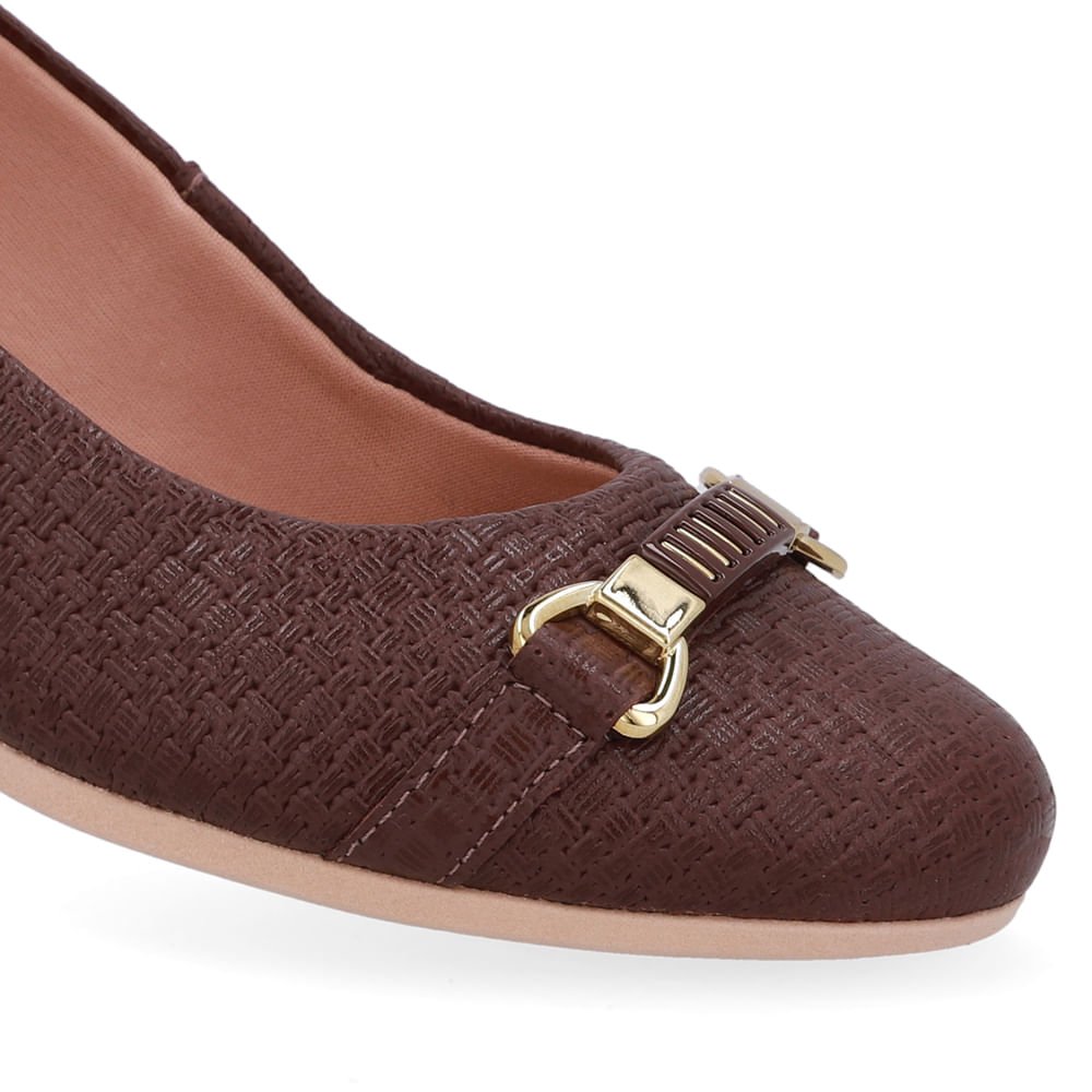 Scarpin Couro Texturizado Marrom Salto Bloco Café 4